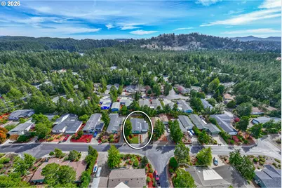 128 Evergreen Ln, Florence, OR 97439 - Photo 30