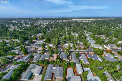 128 Evergreen Ln, Florence, OR 97439 - Photo 32