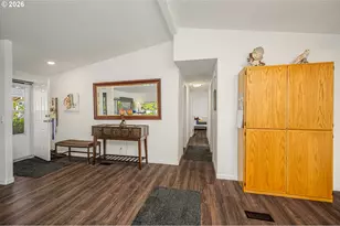 128 Evergreen Ln, Florence, OR 97439 - Photo 10