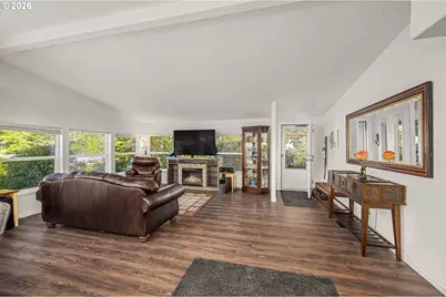 128 Evergreen Ln, Florence, OR 97439 - Photo 6