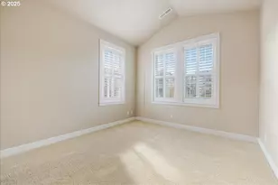 10229 SE Bristol Ln, Happy Valley, OR 97086 - Photo 14