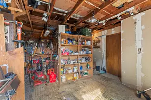 900 W 17th St, Coquille, OR 97423 - Photo 22