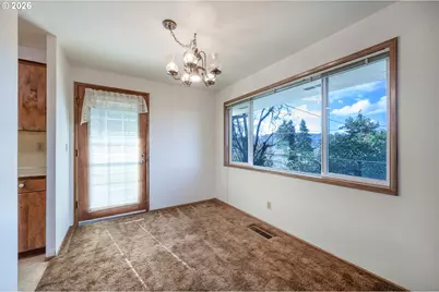 3392 Onyx Pl, Eugene, OR 97405 - Photo 12