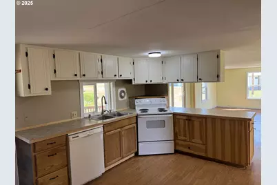 1924 Highway 97, Goldendale, WA 98620 - Photo 22