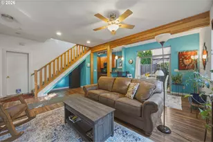 2060 Martha Ln, Hood River, OR 97031 - Photo 30