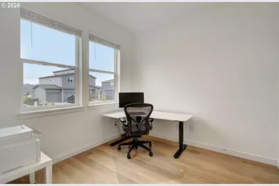 1119 W 15th St, La Center, WA 98629 - Photo 4