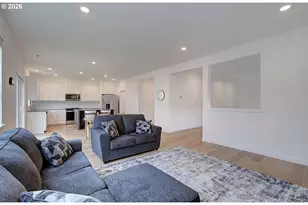 1119 W 15th St, La Center, WA 98629 - Photo 10