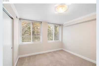 1205 SW Cardinell Dr #802, Portland, OR 97201 - Photo 18