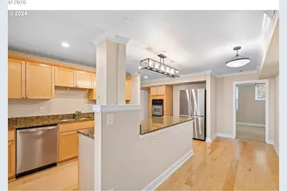 1205 SW Cardinell Dr #802, Portland, OR 97201 - Photo 12