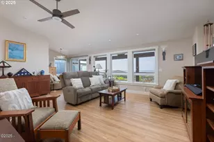 3301 NW Hidden Lake Dr, Waldport, OR 97394 - Photo 4