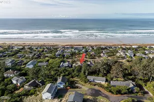 3301 NW Hidden Lake Dr, Waldport, OR 97394 - Photo 46