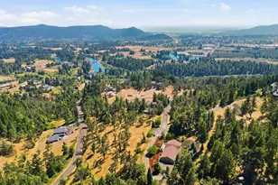 35885 Ellington Dr, Springfield, OR 97478 - Photo 4