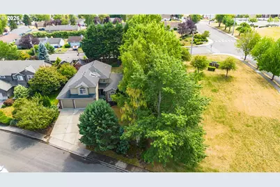 1840 NW 29th Cir, Camas, WA 98607 - Photo 2