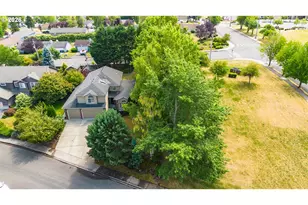 1840 NW 29th Cir, Camas, WA 98607 - Photo 2