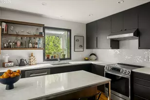 904 NE 67th Ave, Portland, OR 97213 - Photo 8