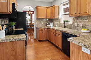 260 Round House Rd, Astoria, OR 97103 - Photo 12