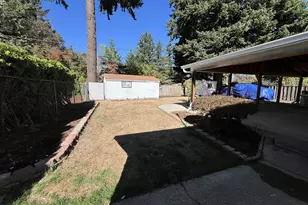 17519 SE Tibbetts St, Portland, OR 97236 - Photo 28