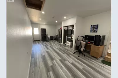 17519 SE Tibbetts St, Portland, OR 97236 - Photo 26