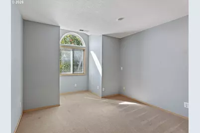 21389 NW Kenai Ct, Portland, OR 97229 - Photo 36