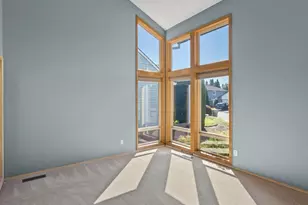 21389 NW Kenai Ct, Portland, OR 97229 - Photo 8