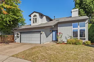 21389 NW Kenai Ct, Portland, OR 97229 - Photo 2