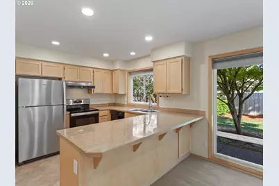 21389 NW Kenai Ct, Portland, OR 97229 - Photo 20