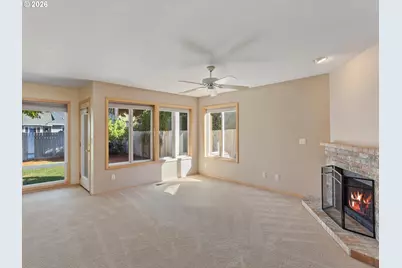 21389 NW Kenai Ct, Portland, OR 97229 - Photo 10