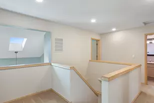 21389 NW Kenai Ct, Portland, OR 97229 - Photo 28
