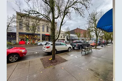 265 S Main St, Independence, OR 97351 - Photo 2