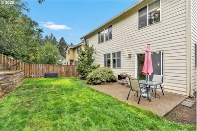 19852 SW Sonia Ln, Beaverton, OR 97007 - Photo 42