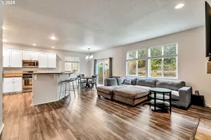 19852 SW Sonia Ln, Beaverton, OR 97007 - Photo 16