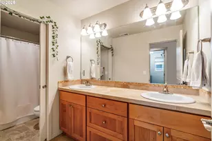 19852 SW Sonia Ln, Beaverton, OR 97007 - Photo 34