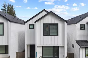 16306 NE 20th St, Vancouver, WA 98684 - Photo 2