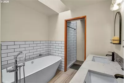 5527 SE Harlene St, Milwaukie, OR 97222 - Photo 26