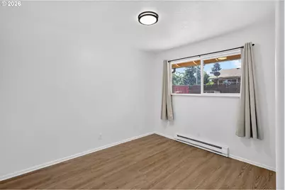 19570 SE Yamhill St, Gresham, OR 97233 - Photo 18