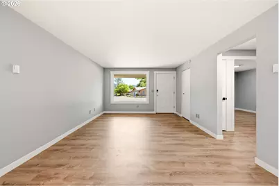 1133 SE Harlow Pl, Troutdale, OR 97060 - Photo 14