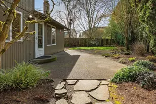 381 NE 33rd Ct, Hillsboro, OR 97124 - Photo 34