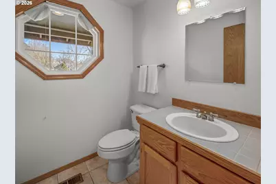 381 NE 33rd Ct, Hillsboro, OR 97124 - Photo 20