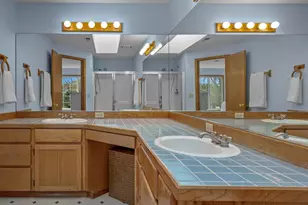 381 NE 33rd Ct, Hillsboro, OR 97124 - Photo 28