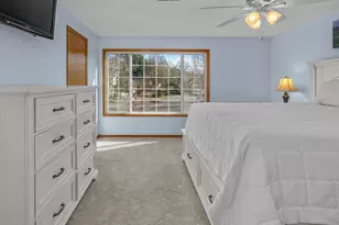 381 NE 33rd Ct, Hillsboro, OR 97124 - Photo 24