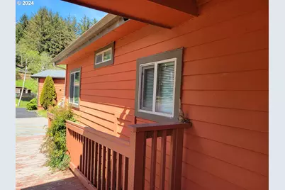 19921 Whaleshead Rd #M1, Brookings, OR 97415 - Photo 4