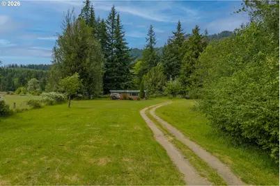 15181 Sitkum Ln, Myrtle Point, OR 97458 - Photo 8