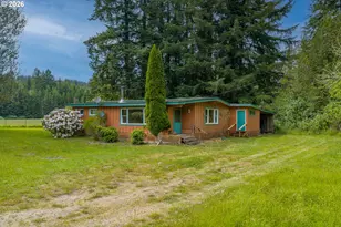 15181 Sitkum Ln, Myrtle Point, OR 97458 - Photo 2