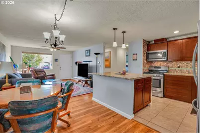 1550 Rainier Rd, Woodburn, OR 97071 - Photo 10