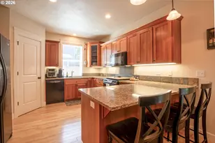 2552 Crowther Dr, Eugene, OR 97404 - Photo 10