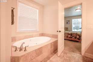 2552 Crowther Dr, Eugene, OR 97404 - Photo 18