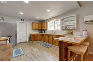 1503 1st St, South Bend, WA 98586 - Photo 6