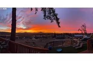 745 Boulder Loop, Creswell, OR 97426 - Photo 22