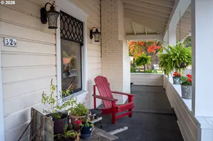 329 S 1st Ave, Mill City, OR 97360 - Photo 8