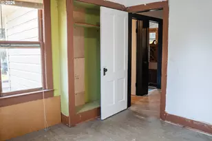 329 S 1st Ave, Mill City, OR 97360 - Photo 36